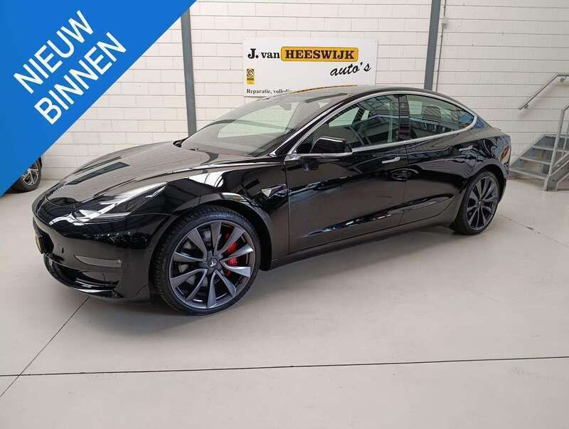 Zwart Gebruikt 2020 Tesla Model 3 Performance Sedan | € 31.950 (Iets duurder) - Afbeelding 1/4