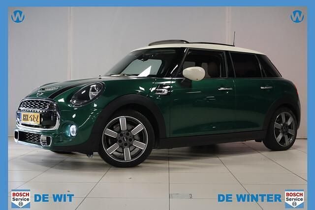 Groen (metallic) Gebruikt 2020 Mini Cooper S Hatchback | € 19.950 (Super prijs) - Afbeelding 1/4