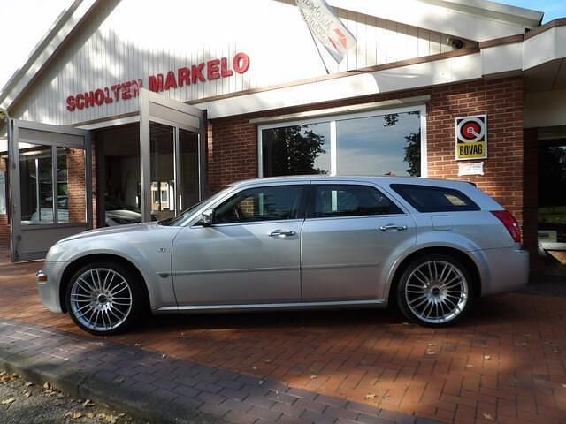 Grijs Gebruikt 2007 Chrysler 300C Touring Stationwagen | € 8.000 (Duur) - Afbeelding 1/4