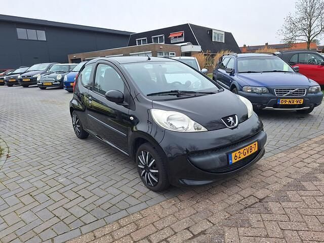 Occasion Peugeot 107 68 PK (50 kW) 2008 Zwart Hatchback