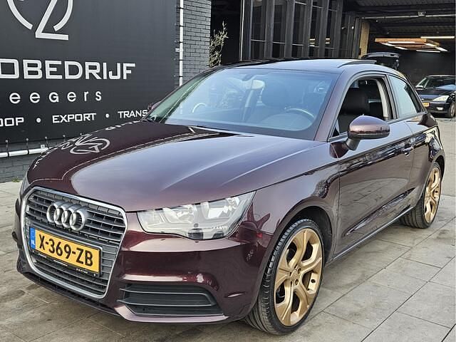 Occasion Audi A1 Proline 86 PK (63 kW) 2012 Paars Hatchback