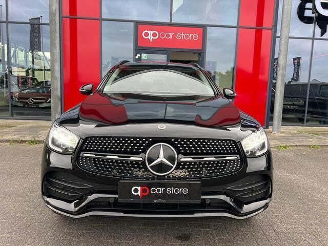 Occasion Mercedes GLC300 AMG 211 PK (155 kW) 2021 Zwart