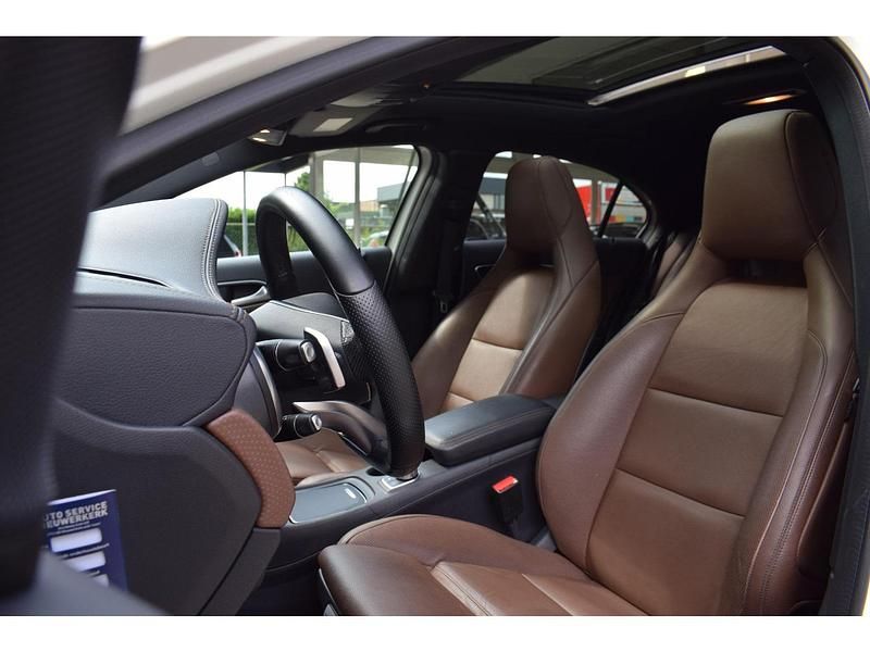 Occasion Mercedes A250 Prestige 218 PK (160 kW) 2016 Wit Hatchback