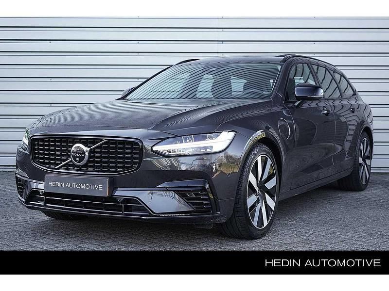 Grijs Gebruikt 2025 Volvo V90 Ultra Stationwagen | € 54.995 (Eerlijke prijs) - Afbeelding 1/4