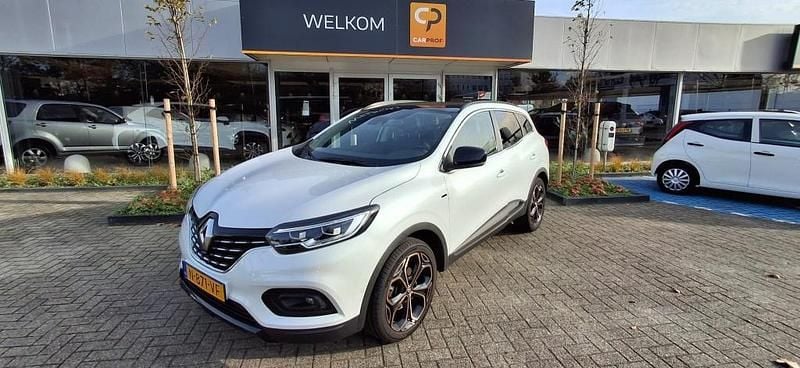 Wit Occasion 2022 Renault Kadjar Black Edition SUV | € 18.950 (Eerlijke prijs) - Afbeelding 1/4