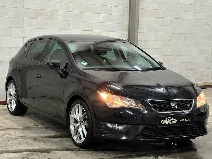 Occasion 2013 Seat Leon ST FR Stationwagen | € 8.499 (Eerlijke prijs) - Afbeelding 1/4