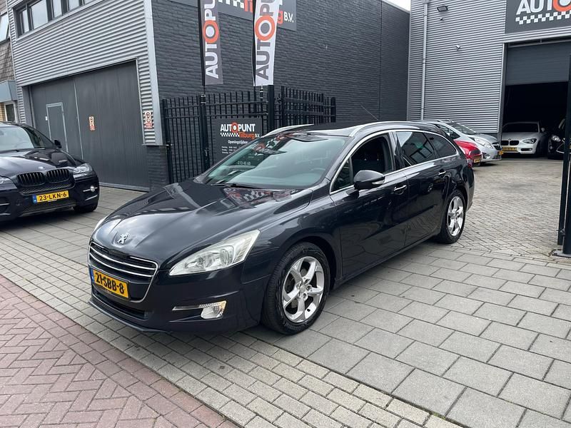 Grijs Occasion 2011 Peugeot 508 Active Stationwagen | € 2.999 (Eerlijke prijs) - Afbeelding 1/4