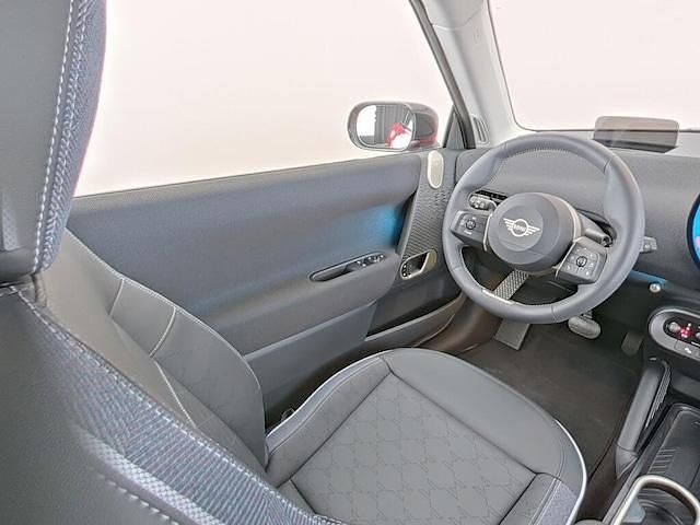 Occasion Mini Cooper Classic 135 kW (184 PK) 2025 Rood Hatchback