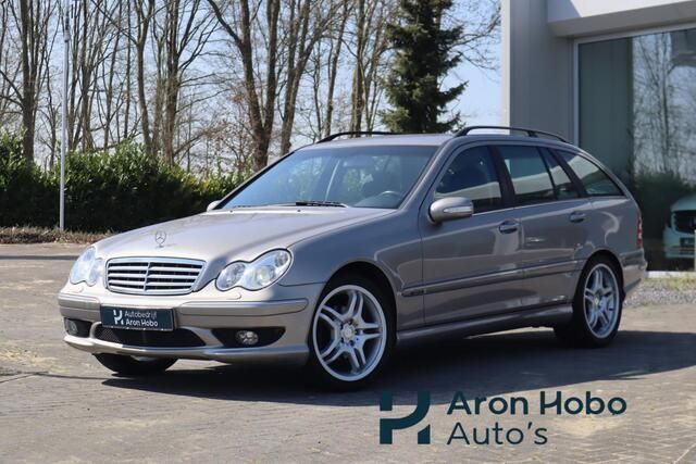Zilver, metallic lak Gebruikt 2004 Mercedes C200 AMG Stationwagen | € 5.950 - Afbeelding 1/4