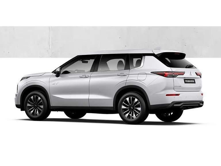 Nieuw Mitsubishi Outlander P-HEV Intense 306 PK (225 kW) 2025 Wit SUV