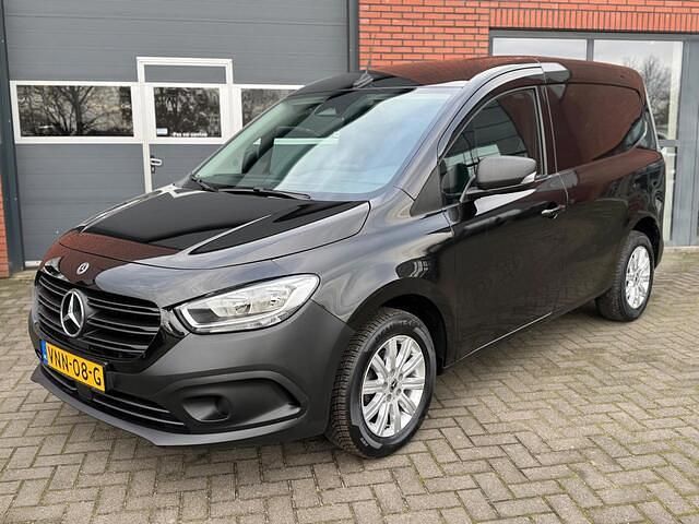 Occasion Mercedes Citan 108 75 PK (55 kW) 2022 Zwart (metallic) Van