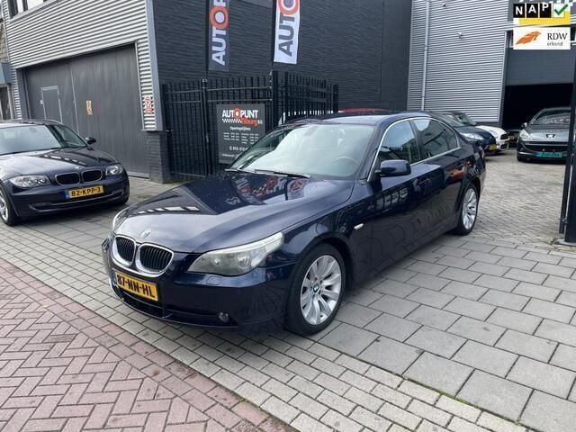 Blauw Gebruikt 2004 BMW 520 Executive Sedan | € 3.499 (Eerlijke prijs) - Afbeelding 1/4