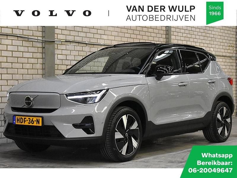 Grijs (metallic) Gebruikt 2025 Volvo EX40 Ultra SUV | € 47.950 (Goede deal) - Afbeelding 1/4