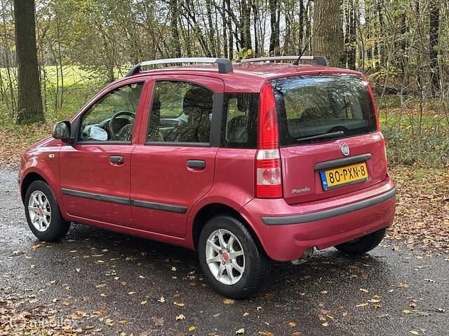 Occasion Fiat Panda 69 PK (50 kW) 2011 Rood Hatchback