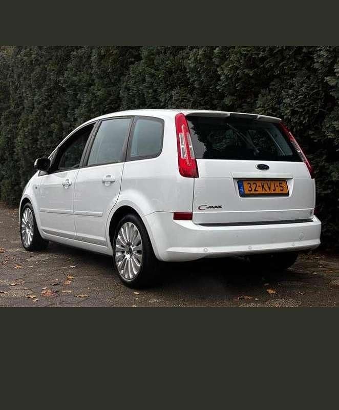 Gebruikt 2010 Ford C-MAX Titanium MPV | € 4.700 (Iets duurder) - Afbeelding 1/4