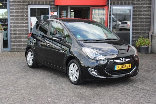 Zwart Gebruikt 2014 Hyundai ix20 MPV | € 7.750 (Eerlijke prijs) - Afbeelding 1/4