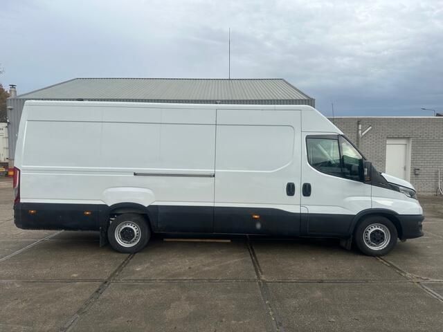 Occasion Iveco Daily 156 PK (114 kW) 2022 Wit Van