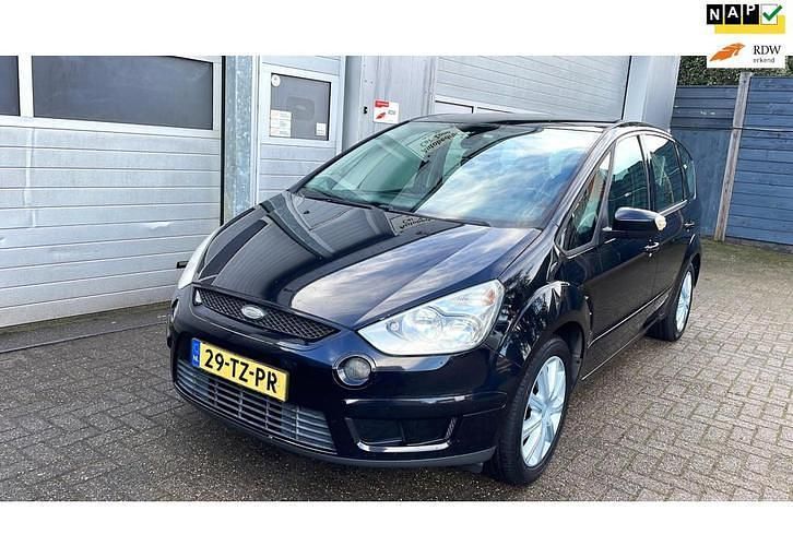 Occasion Ford S-MAX S 146 PK (107 kW) 2007 Zwart (metallic) MPV