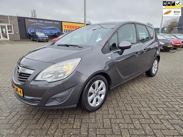 Grijs Occasion 2010 Opel Meriva Edition MPV | € 2.850 (Iets duurder) - Afbeelding 1/4