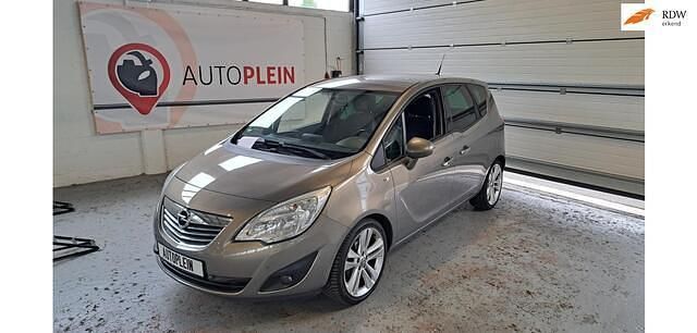 Grijs Gebruikt 2010 Opel Meriva Cosmo MPV | € 4.250 (Eerlijke prijs) - Afbeelding 1/4