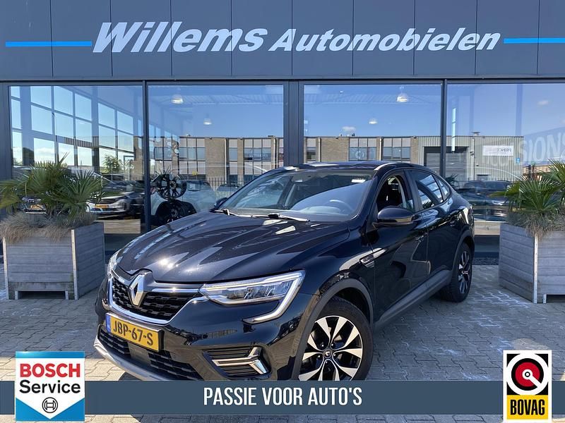 Zwart Occasion 2023 Renault Arkana Evolution SUV | € 20.400 (Super prijs) - Afbeelding 1/4