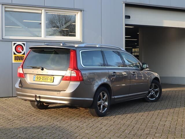 Occasion Volvo V70 Summum 185 PK (136 kW) 2008 Grijs Stationwagen