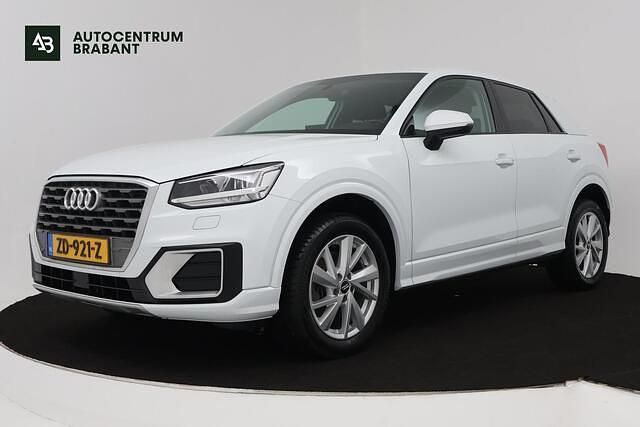 Wit Gebruikt 2018 Audi Q2 Sport SUV | € 21.945 (Eerlijke prijs) - Afbeelding 1/4