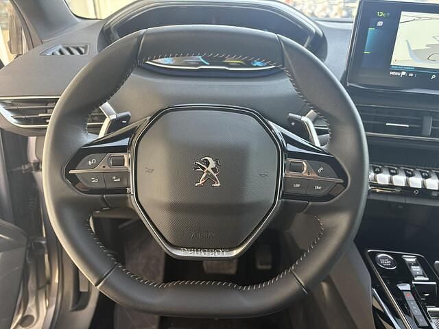 Occasion Peugeot 3008 Allure 181 PK (133 kW) 2024 Zilver SUV