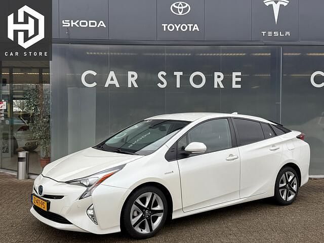 Wit Gebruikt 2019 Toyota Prius Executive Hatchback | € 12.995 (Goede deal) - Afbeelding 1/4