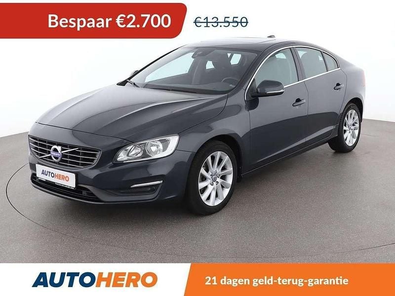 Grijs Gebruikt 2014 Volvo S60 Momentum Sedan | € 11.049 (Super prijs) - Afbeelding 1/3