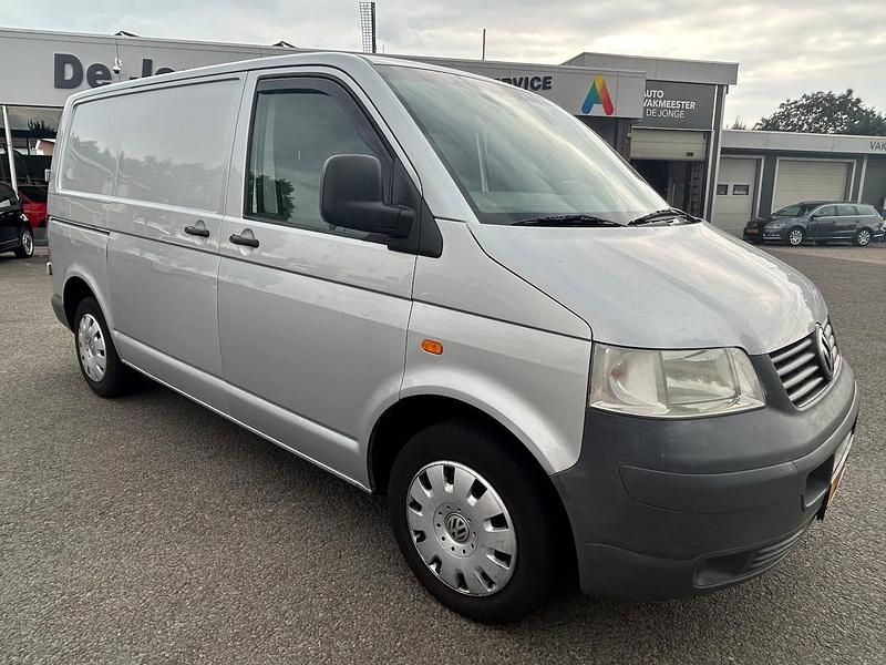 Gebruikt 2006 VW T5 Van | € 5.750 (Eerlijke prijs) - Afbeelding 1/4