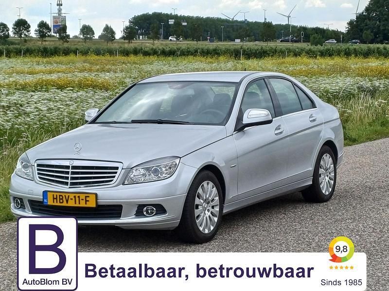 Grijs Gebruikt 2008 Mercedes C180 Elegance Sedan | € 15.245 - Afbeelding 1/4