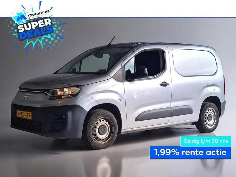 Grijs Gebruikt 2024 Fiat Doblò S MPV | € 14.945 (Super prijs) - Afbeelding 1/4