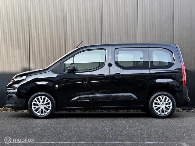 Occasion Citroën Berlingo Feel 110 PK (80 kW) 2019 Zwart MPV