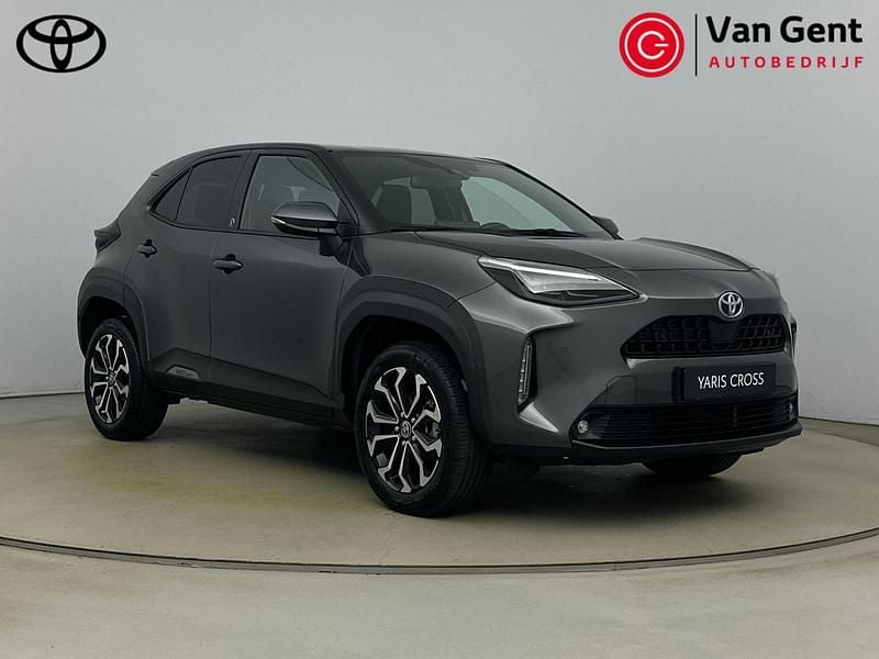Grijs Gebruikt 2023 Toyota Yaris Cross Comfort SUV | € 29.499 (Duur) - Afbeelding 1/4