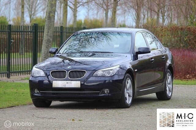 Blauw Gebruikt 2008 BMW 530 Executive Sedan | € 16.950 (Eerlijke prijs) - Afbeelding 1/4