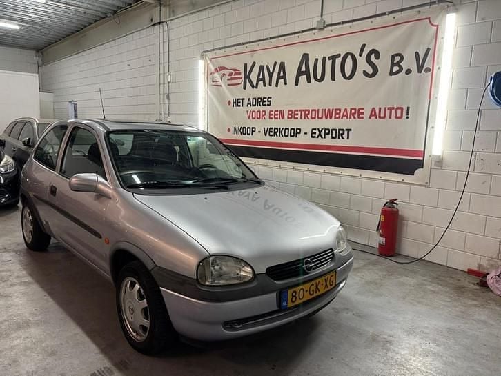 Gebruikt 2000 Opel Corsa | € 799 (Eerlijke prijs) - Afbeelding 1/4