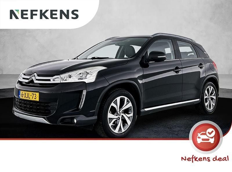 Zwart Gebruikt 2014 Citroën C4 Aircross SUV | € 11.525 (Eerlijke prijs) - Afbeelding 1/4