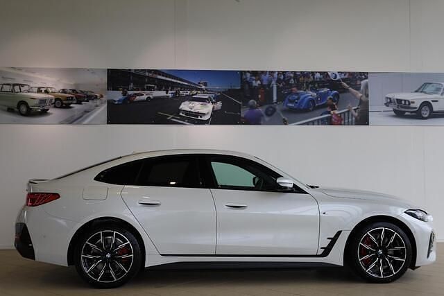 Nieuw BMW i4 Comfort Edition 210 kW (286 PK) 2026 Wit Sedan