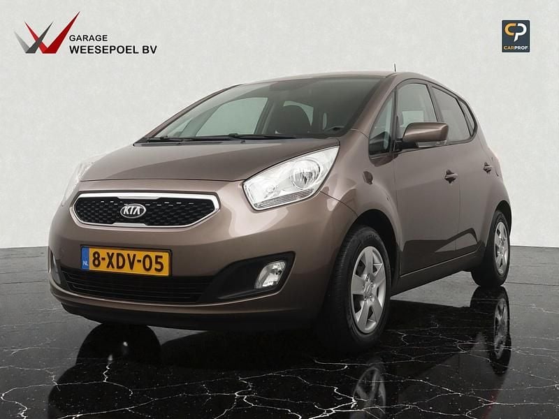Bruin Gebruikt 2014 Kia Venga Hatchback | € 7.950 (Eerlijke prijs) - Afbeelding 1/3