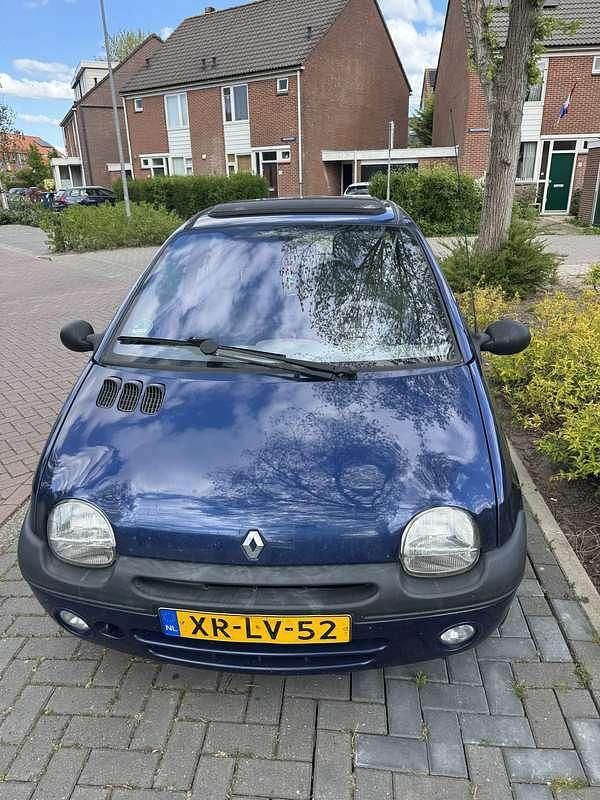 Blauw Gebruikt 1999 Renault Twingo Komfort Hatchback | € 1.200 (Eerlijke prijs) - Afbeelding 1/4