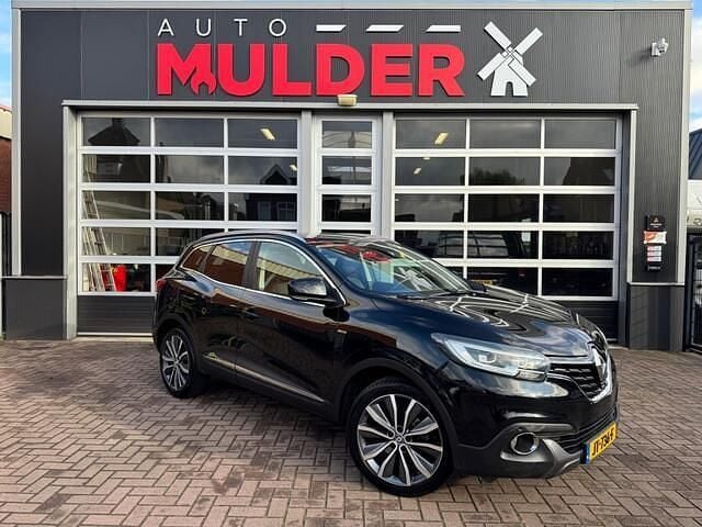 Zwart Gebruikt 2016 Renault Kadjar Bose Edition SUV | € 10.375 (Eerlijke prijs) - Afbeelding 1/3