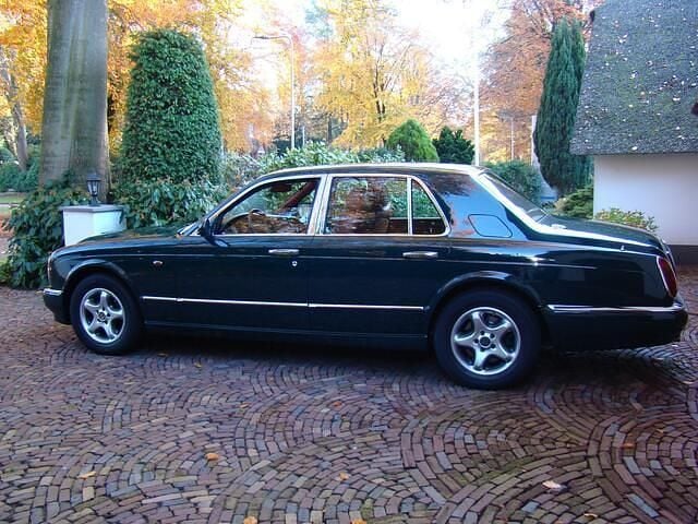 Groen Gebruikt 1999 Bentley Arnage Sedan | € 29.500 - Afbeelding 1/4