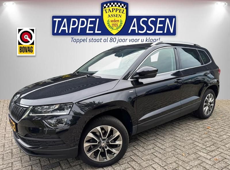 Zwart Gebruikt 2022 Skoda Karoq Business Line SUV | € 26.950 (Goede deal) - Afbeelding 1/4