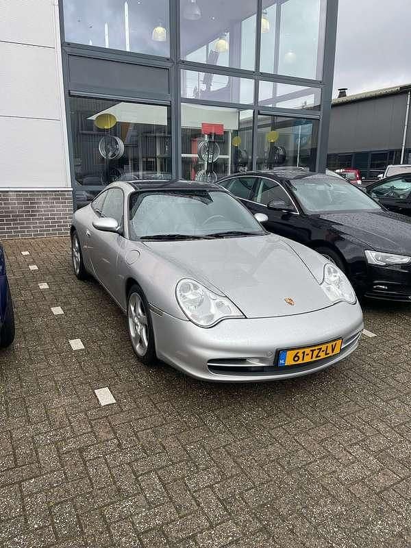 Grijs Gebruikt 2003 Porsche 911 Coupé | € 30.500 - Afbeelding 1/4