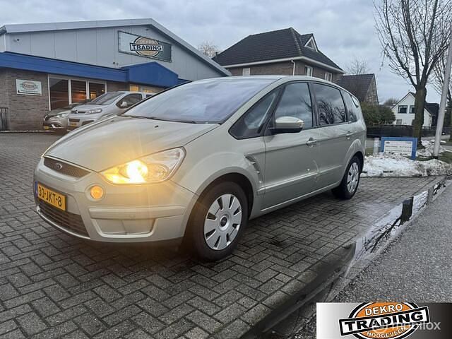 Groen Occasion 2009 Ford S-MAX S MPV | € 3.250 (Iets duurder) - Afbeelding 1/4