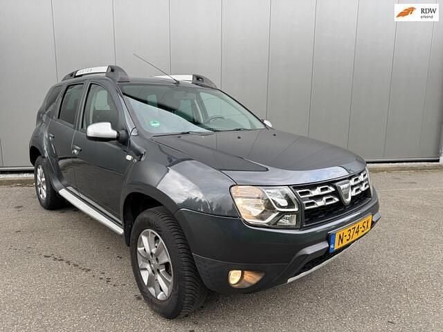 Grijs Gebruikt 2014 Dacia Duster Prestige SUV | € 4.250 (Super prijs) - Afbeelding 1/4