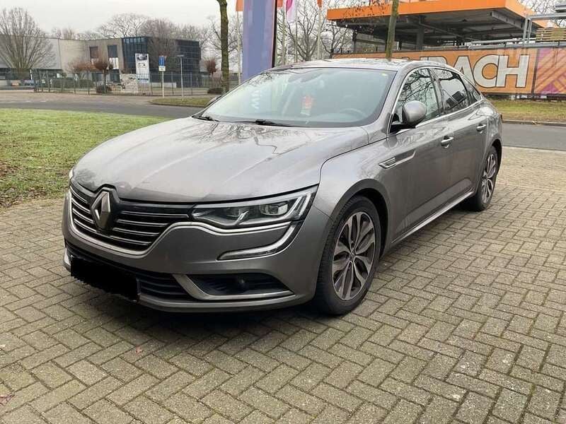 Grijs Gebruikt 2016 Renault Talisman Intens Sedan | € 8.000 - Afbeelding 1/4