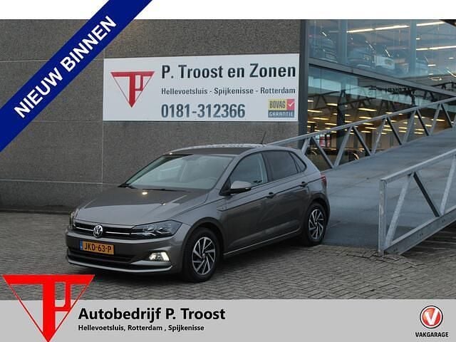 Grijs Gebruikt 2019 VW Polo Highline Hatchback | € 14.950 (Goede deal) - Afbeelding 1/4
