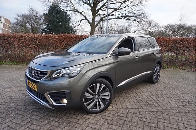 Grijs Occasion 2019 Peugeot 5008 Allure SUV | € 17.995 (Super prijs) - Afbeelding 1/4
